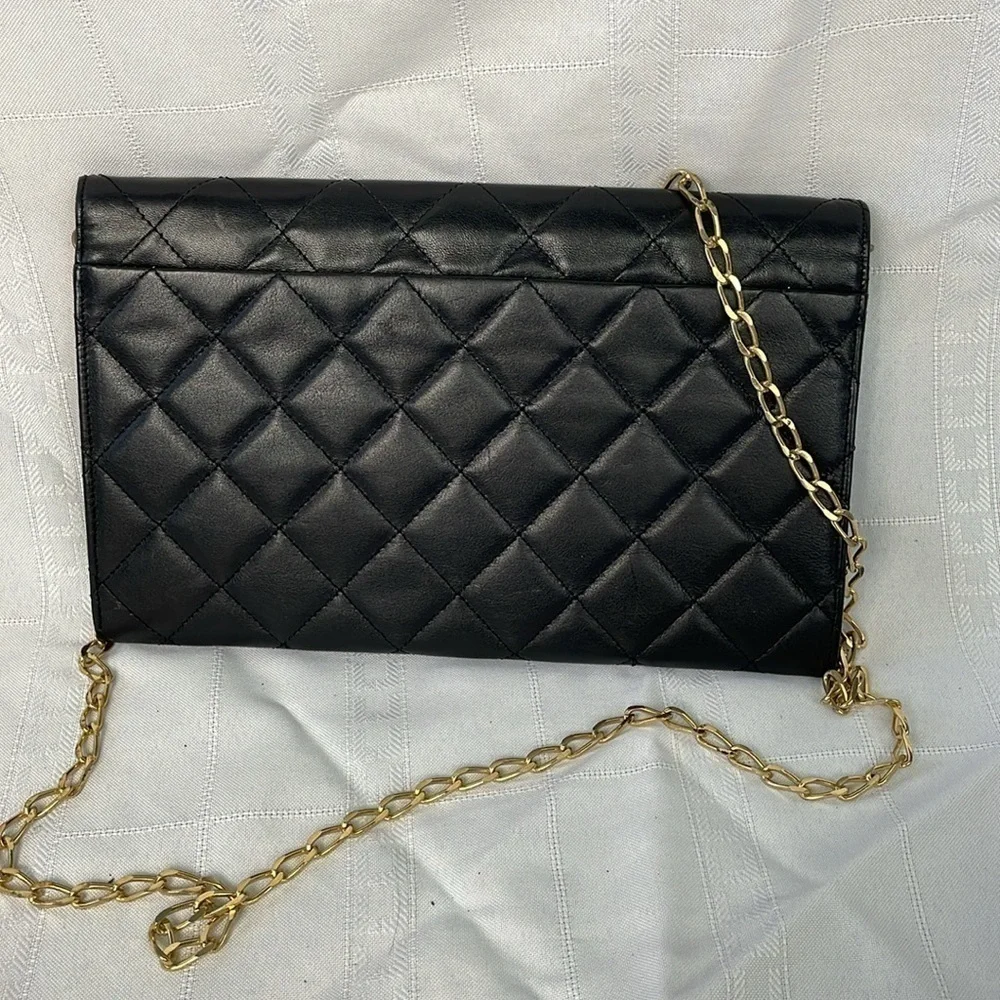 Givenchy Black Quilted Leather Flat Clutch Flap Bag on Chain Small Night Out